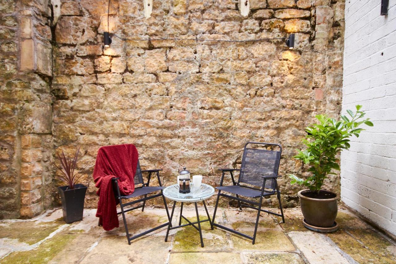 Wonderful Apartment In Bath With Garden - Sleeps 8 外观 照片