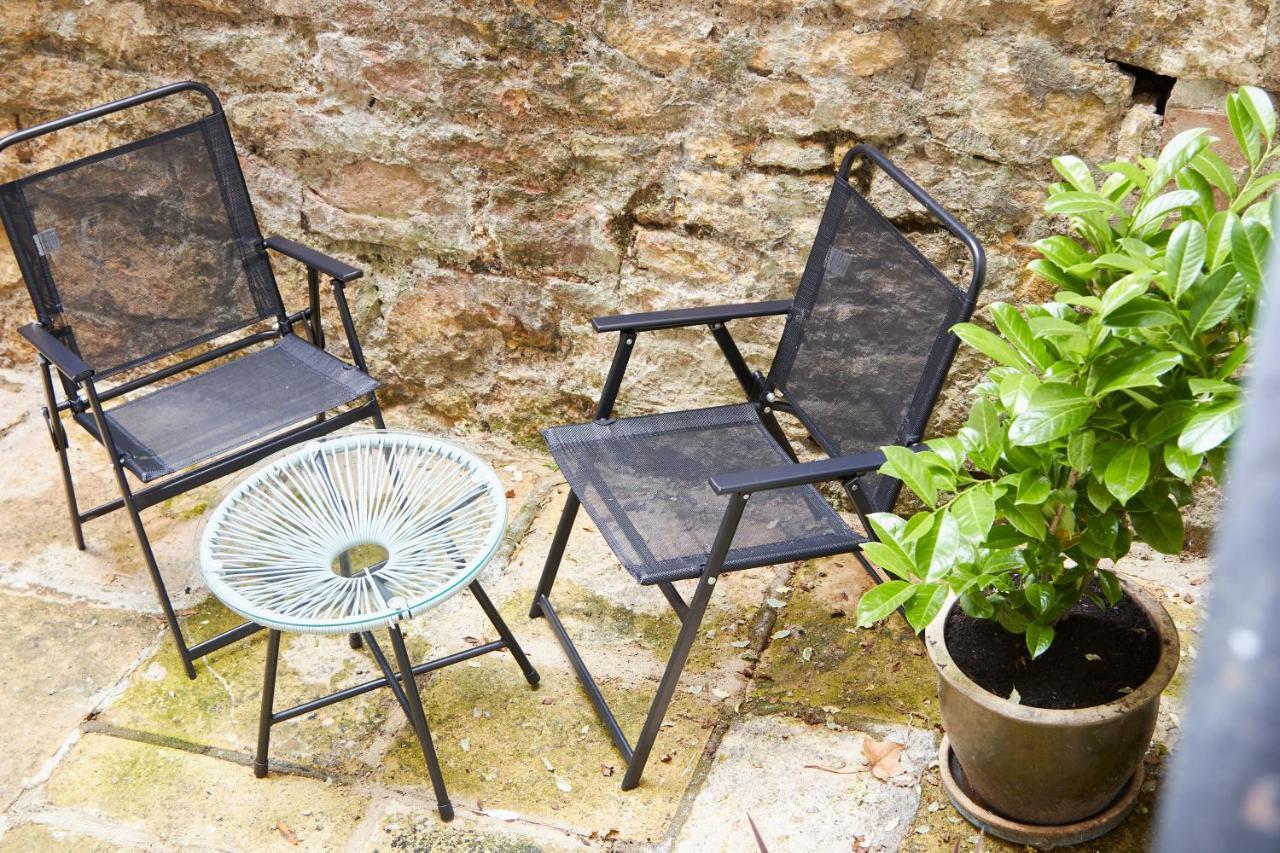 Wonderful Apartment In Bath With Garden - Sleeps 8 外观 照片