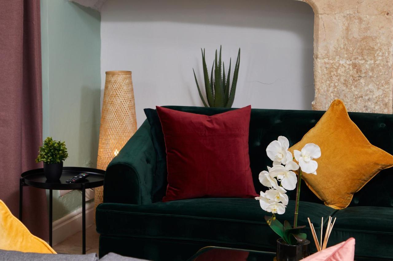Wonderful Apartment In Bath With Garden - Sleeps 8 外观 照片