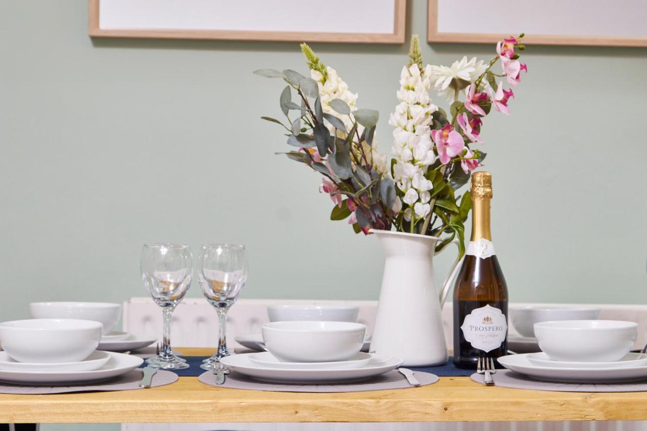Wonderful Apartment In Bath With Garden - Sleeps 8 外观 照片